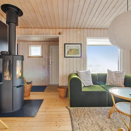Adi - 75m From The Sea By Interhome Vakantiehuis