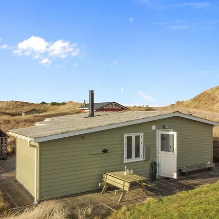 Adi - 75m From The Sea By Interhome Feriehus