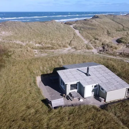 Adi - 75m From The Sea By Interhome Vakantiehuis *